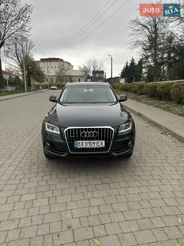 Внедорожник / Кроссовер Audi Q5 2015 в 