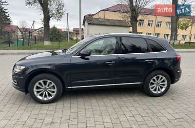 Позашляховик / Кросовер Audi Q5 2015 в 
