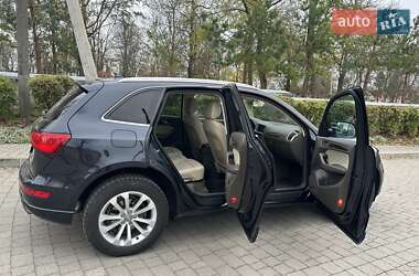 Позашляховик / Кросовер Audi Q5 2015 в 