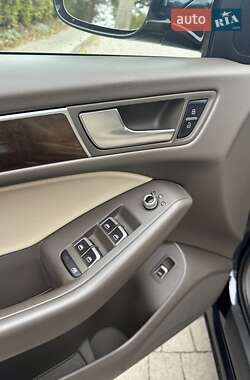 Позашляховик / Кросовер Audi Q5 2015 в 