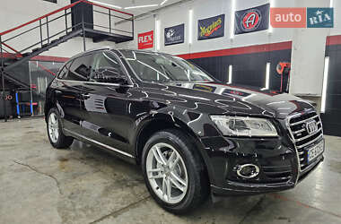 Позашляховик / Кросовер Audi Q5 2016 в 