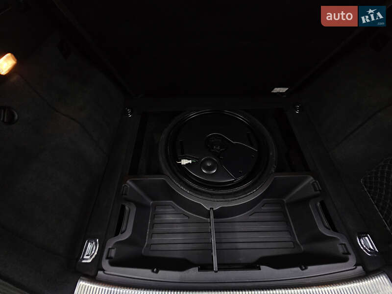 Позашляховик / Кросовер Audi Q5 2016 в Чернівцях