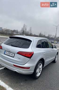 Внедорожник / Кроссовер Audi Q5 2013 в 