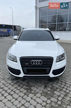 Позашляховик / Кросовер Audi Q5 2010 в Івано-Франківську