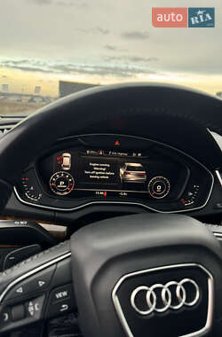 Внедорожник / Кроссовер Audi Q5 2016 в 