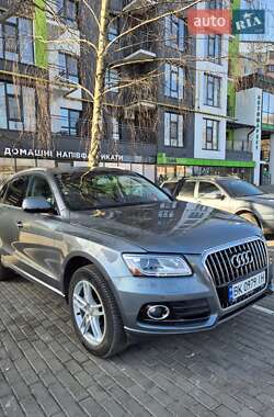 Внедорожник / Кроссовер Audi Q5 2015 в Ровно