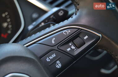 Внедорожник / Кроссовер Audi Q5 2017 в 