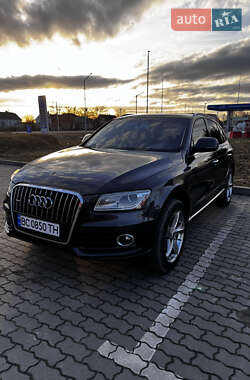 Позашляховик / Кросовер Audi Q5 2015 в 