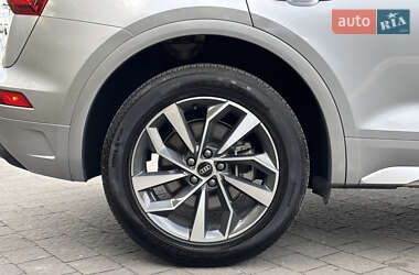 Внедорожник / Кроссовер Audi Q5 2020 в 