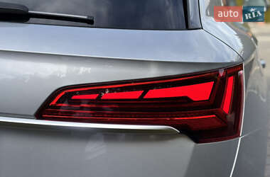Внедорожник / Кроссовер Audi Q5 2020 в 