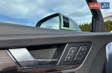 Внедорожник / Кроссовер Audi Q5 2020 в 