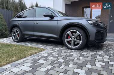 Внедорожник / Кроссовер Audi Q5 2021 в Борисполе