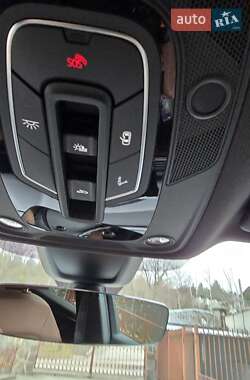 Внедорожник / Кроссовер Audi Q5 2021 в 