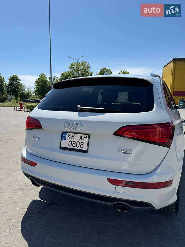 Внедорожник / Кроссовер Audi Q5 2013 в Житомире