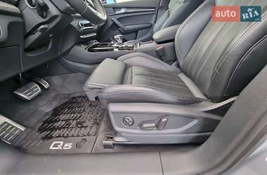 Позашляховик / Кросовер Audi Q5 2020 в Харкові