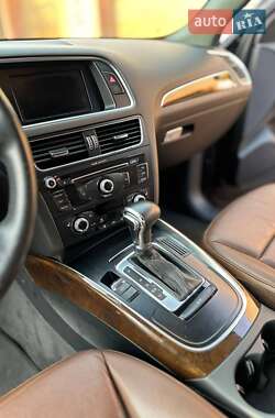 Внедорожник / Кроссовер Audi Q5 2012 в Виноградове