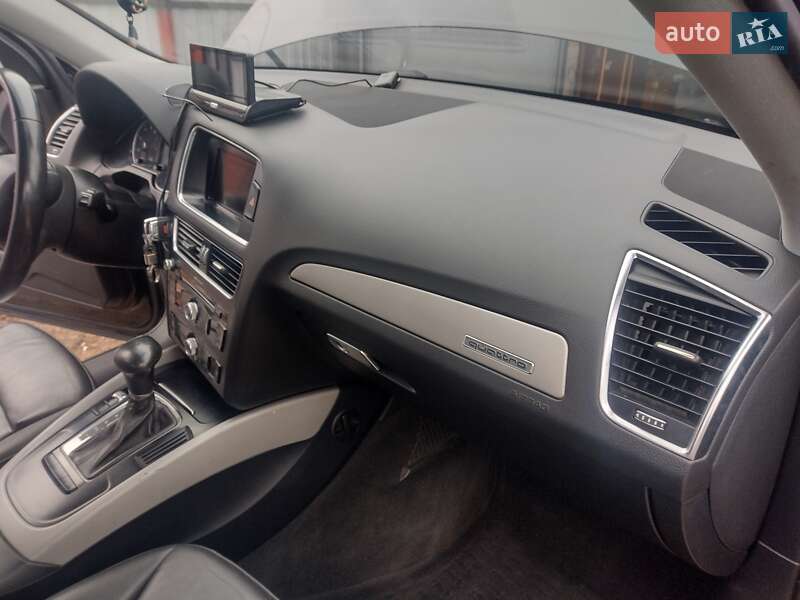 Внедорожник / Кроссовер Audi Q5 2012 в Житомире