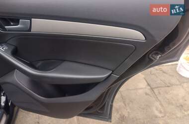 Позашляховик / Кросовер Audi Q5 2012 в 