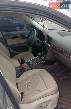 Внедорожник / Кроссовер Audi Q5 2014 в 