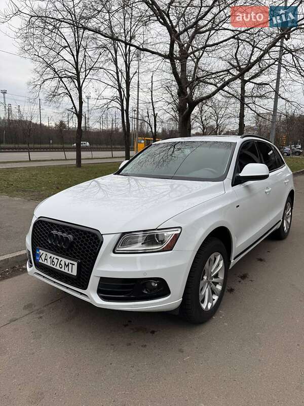 Внедорожник / Кроссовер Audi Q5 2013 в 