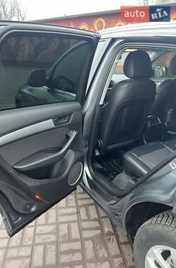Внедорожник / Кроссовер Audi Q5 2015 в 