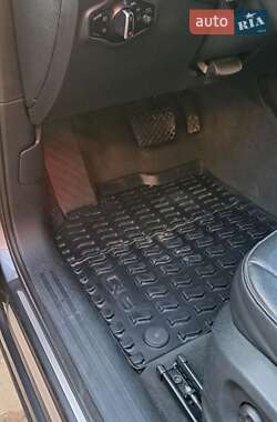 Внедорожник / Кроссовер Audi Q5 2015 в 