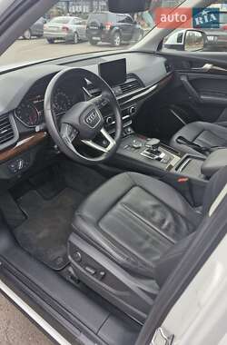 Внедорожник / Кроссовер Audi Q5 2020 в Черкассах