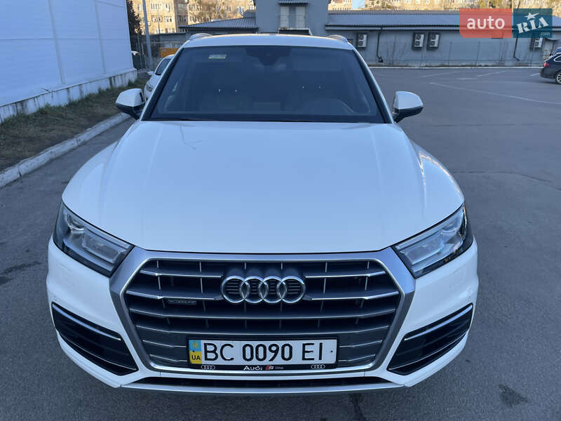 Внедорожник / Кроссовер Audi Q5 2017 в Львове