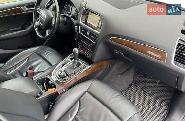 Внедорожник / Кроссовер Audi Q5 2010 в 