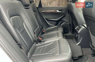 Внедорожник / Кроссовер Audi Q5 2010 в 