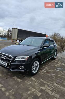 Внедорожник / Кроссовер Audi Q5 2015 в Теофиполе