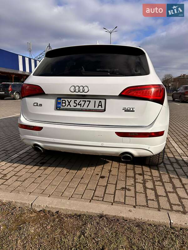 Внедорожник / Кроссовер Audi Q5 2015 в Хмельницком