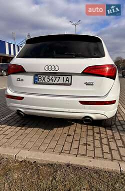Внедорожник / Кроссовер Audi Q5 2015 в 