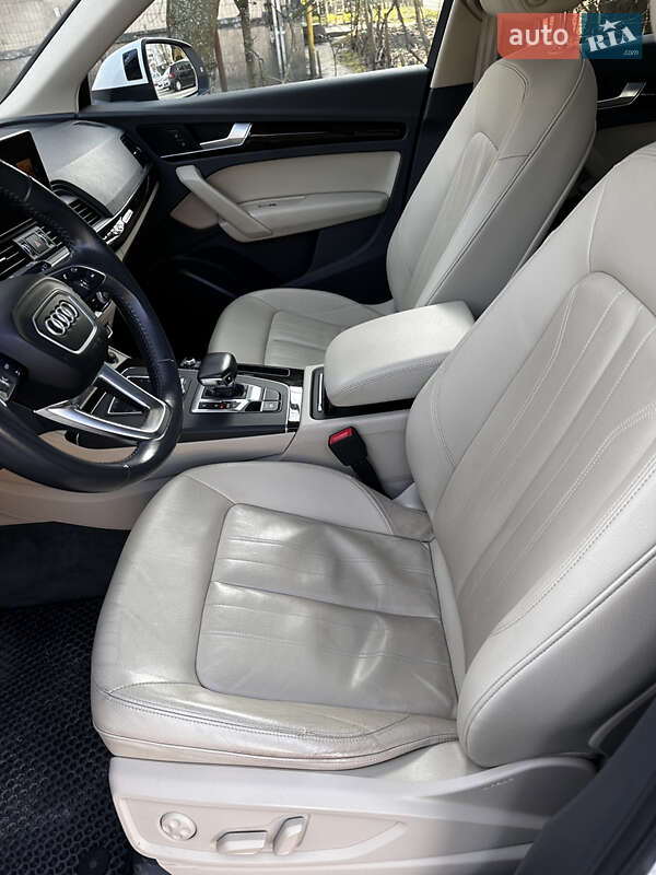 Внедорожник / Кроссовер Audi Q5 2018 в Львове