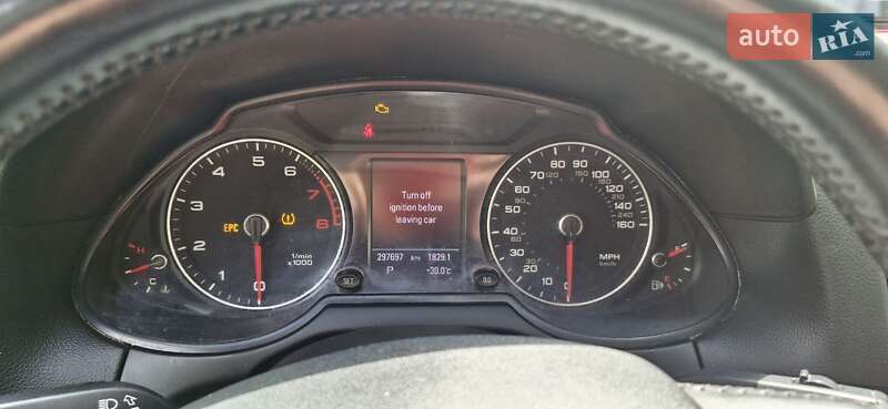 Внедорожник / Кроссовер Audi Q5 2012 в 