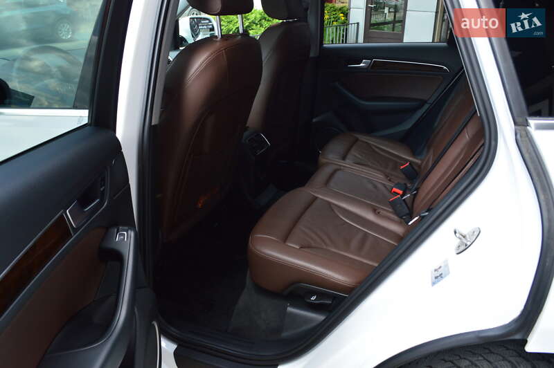 Позашляховик / Кросовер Audi Q5 2015 в Львові фото 30 Позашляховик / Кросовер Audi Q5 2015 в Львові