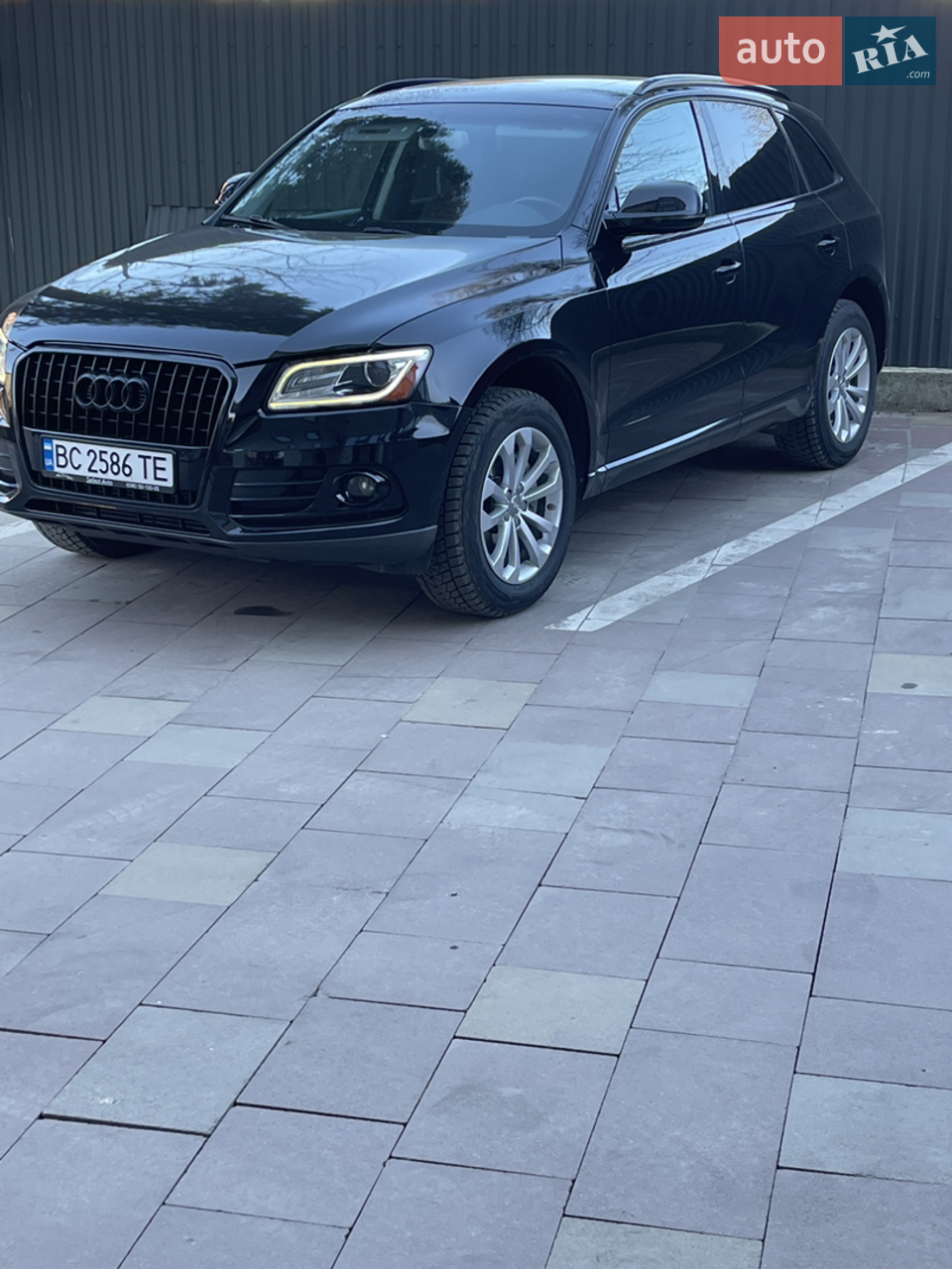 Нічого робити не треба.На 65 т.,заміна масла АКП,та редукторах.+ літня резина у гарному стані(1 сезон) 
Два ключа.Задні червоні поворотники поміняні на європейські.Відео на вимогу.Антихром.