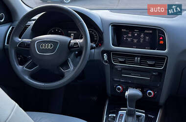 Внедорожник / Кроссовер Audi Q5 2015 в Кривом Роге