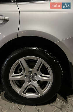 Внедорожник / Кроссовер Audi Q5 2009 в 