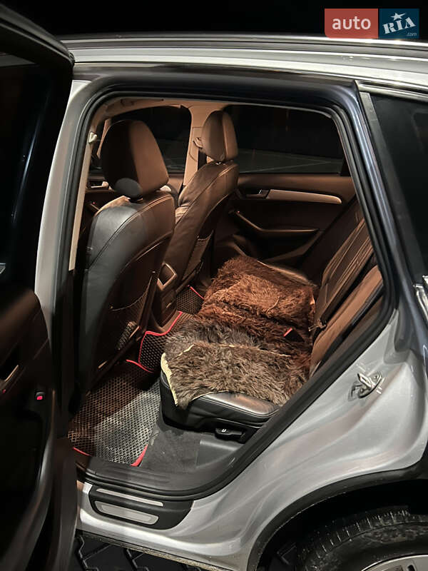 Позашляховик / Кросовер Audi Q5 2009 в Томашполі