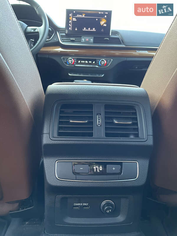 Внедорожник / Кроссовер Audi Q5 2021 в Львове