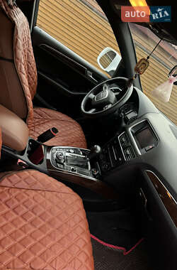 Внедорожник / Кроссовер Audi Q5 2011 в 