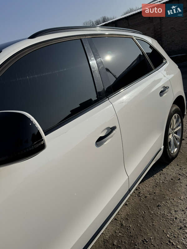 Внедорожник / Кроссовер Audi Q5 2014 в Александрие