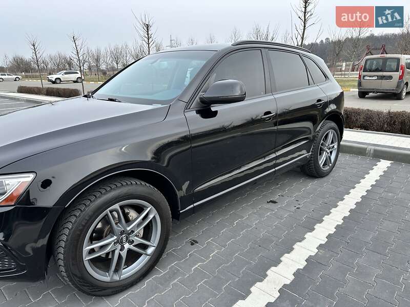 Позашляховик / Кросовер Audi Q5 2013 в Ірпені