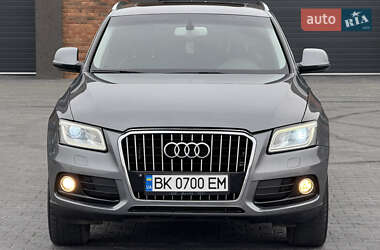 Внедорожник / Кроссовер Audi Q5 2015 в 
