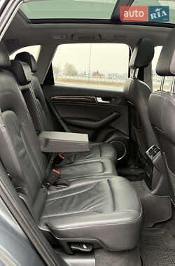 Внедорожник / Кроссовер Audi Q5 2015 в 