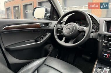Внедорожник / Кроссовер Audi Q5 2015 в 