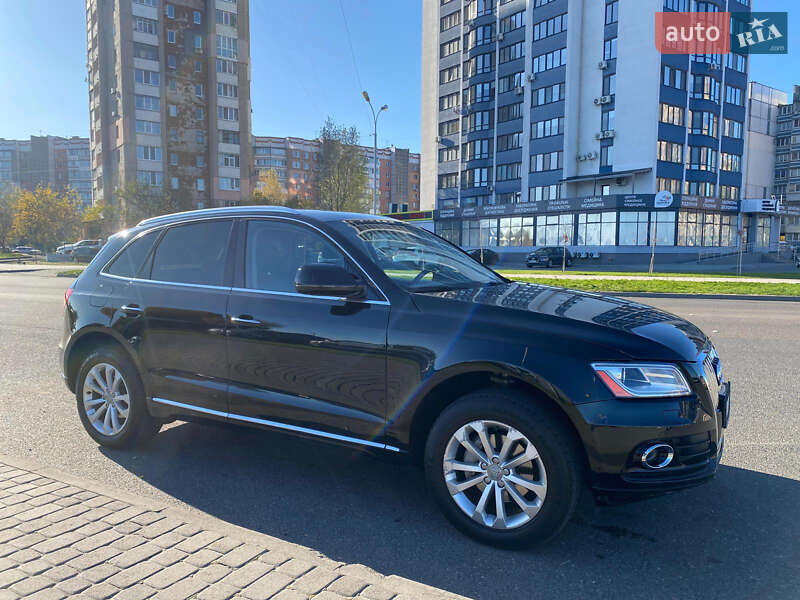 Внедорожник / Кроссовер Audi Q5 2015 в Киеве