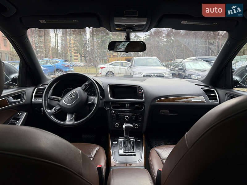 Внедорожник / Кроссовер Audi Q5 2015 в Киеве