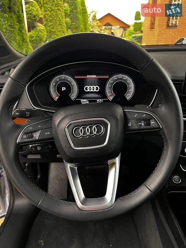 Позашляховик / Кросовер Audi Q5 2022 в Сумах